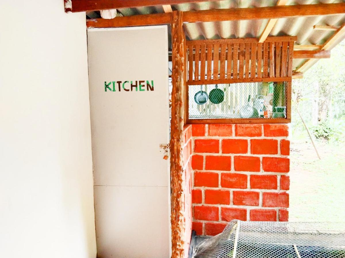 Hiriketiya Green Hill Home Dikwella Exterior foto